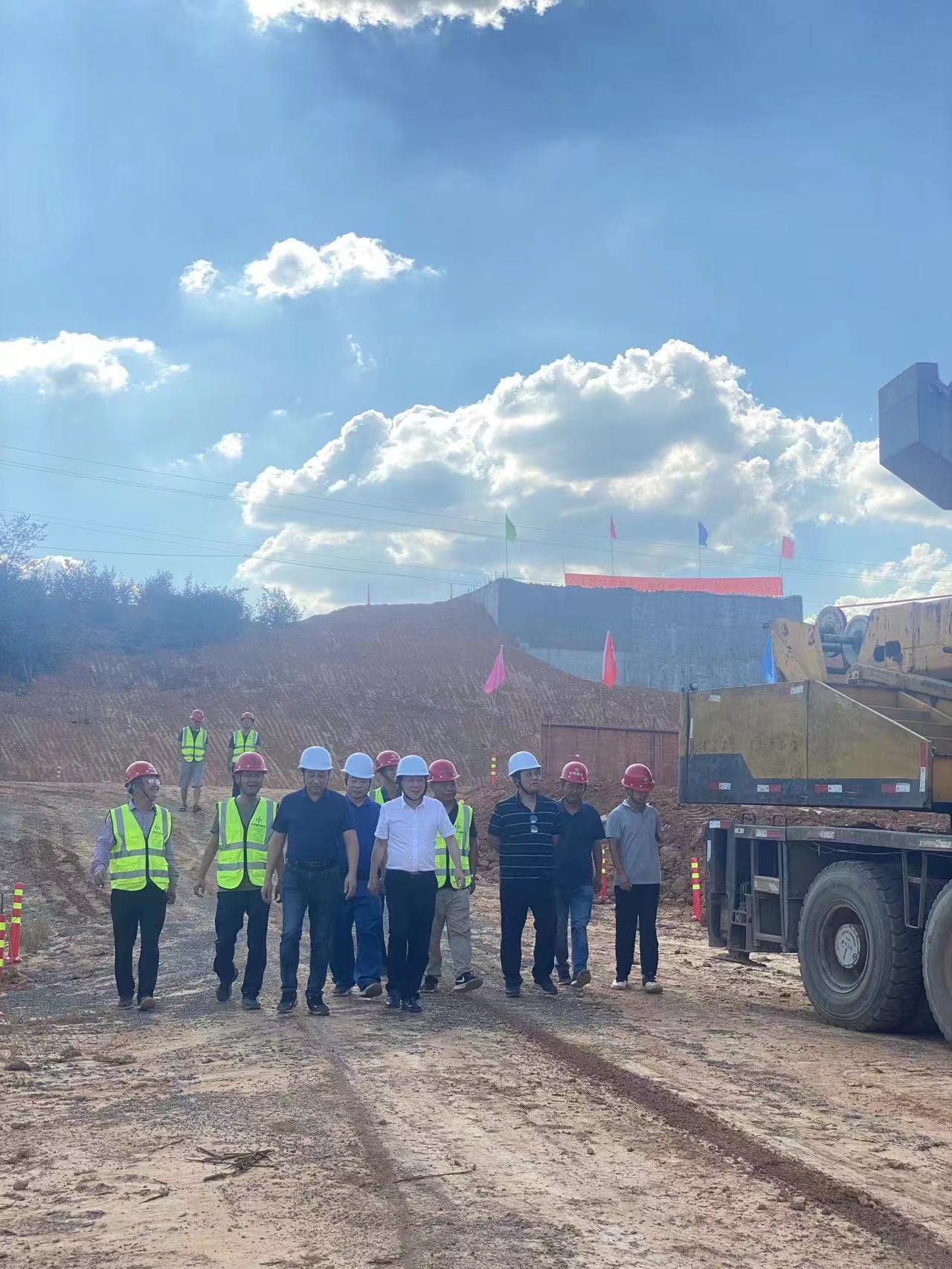 1665389582212673.png 2.png